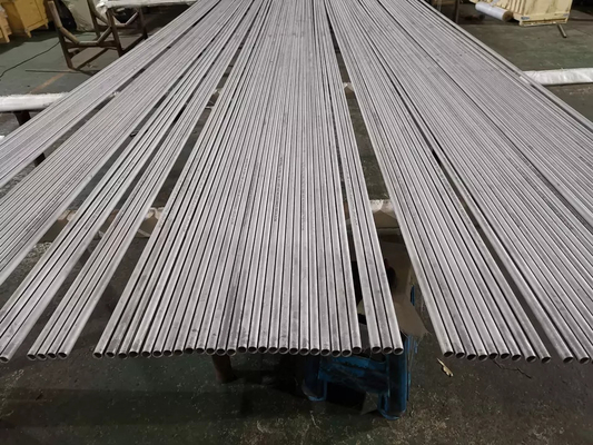 ভালো দাম ASTM A213 TP304 TP316 বিজোড় ইস্পাত টিউব বয়লার হিট এক্সচেঞ্জার টিউব অনলাইন