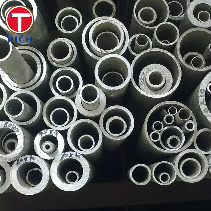 এএসটিএম এ৯৫৪ গ্রেড ৫এস অস্টেনাইটিক ক্রোমিয়াম-নিকেল-সিলিকন অ্যালোয় স্টিলের সাধারণ ব্যবহারের জন্য সিউমলেস পাইপ