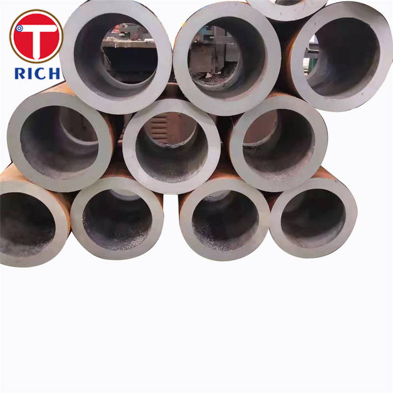 40CrNiMoA AISI 4340 এএমএস 6415 গোলাকার খালি বার অ্যালোয় সিউমলেস স্টীল পাইপ যান্ত্রিক জন্য