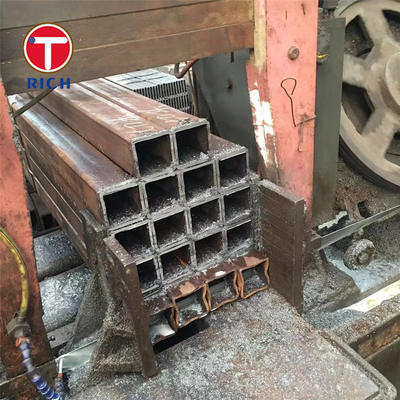 ভালো দাম এএসটিএম এ 500 গ্রেড এ গ্যালভানাইজড ওয়েল্ডেড স্টিল পাইপ ওয়েল্ডেড ব্ল্যাক স্কয়ার হোল পাইপ নির্মাণের জন্য অনলাইন